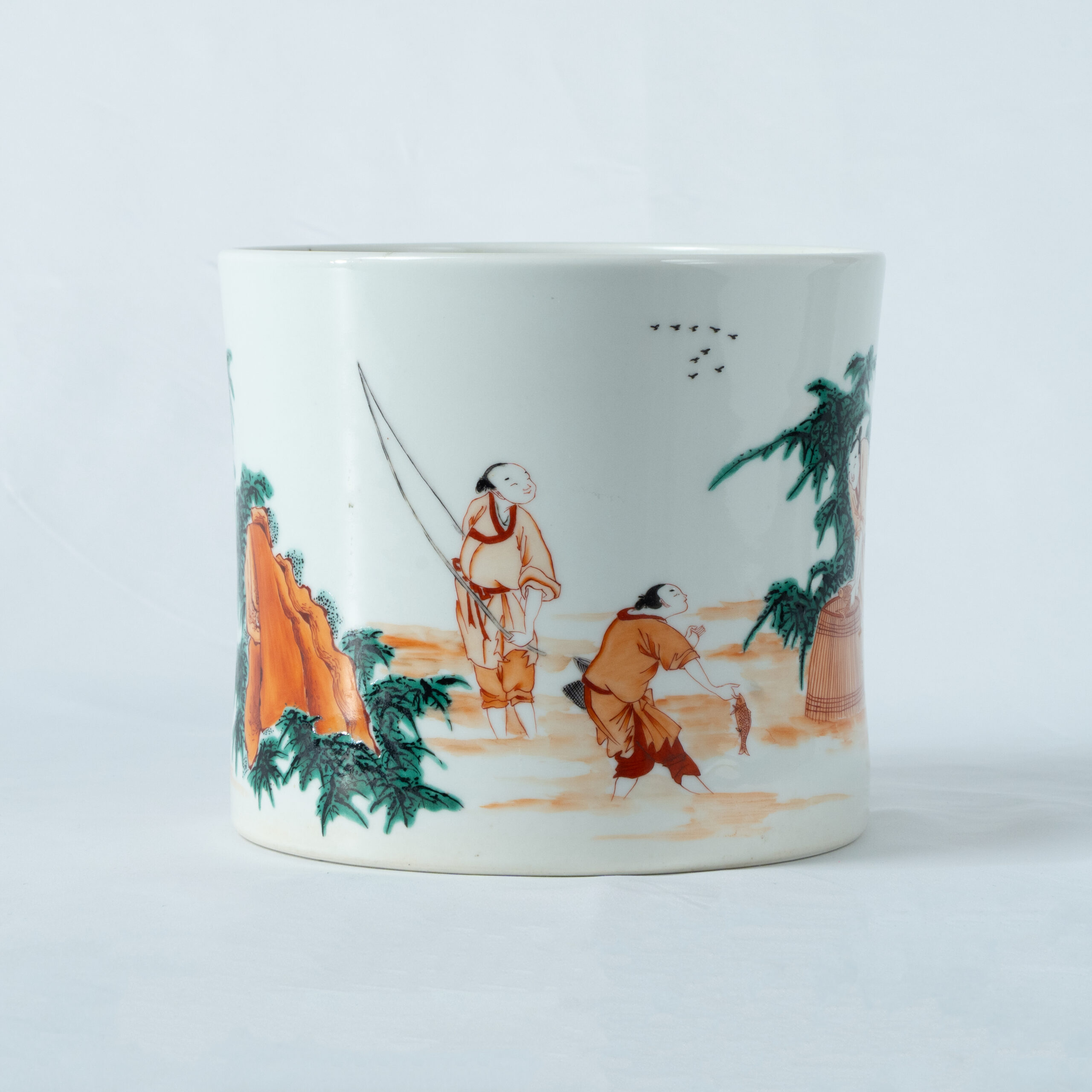 Lot 034 A LARGE WUCAI 'FIGURES IN LANDSCAPE' BRUSH POT
QING DYNASTY - Image 2