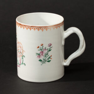 Lot 044 A FAMILLE-ROSE 'FLORAL' EXPORT MUG
QING DYNASTY, QIANLONG PERIOD