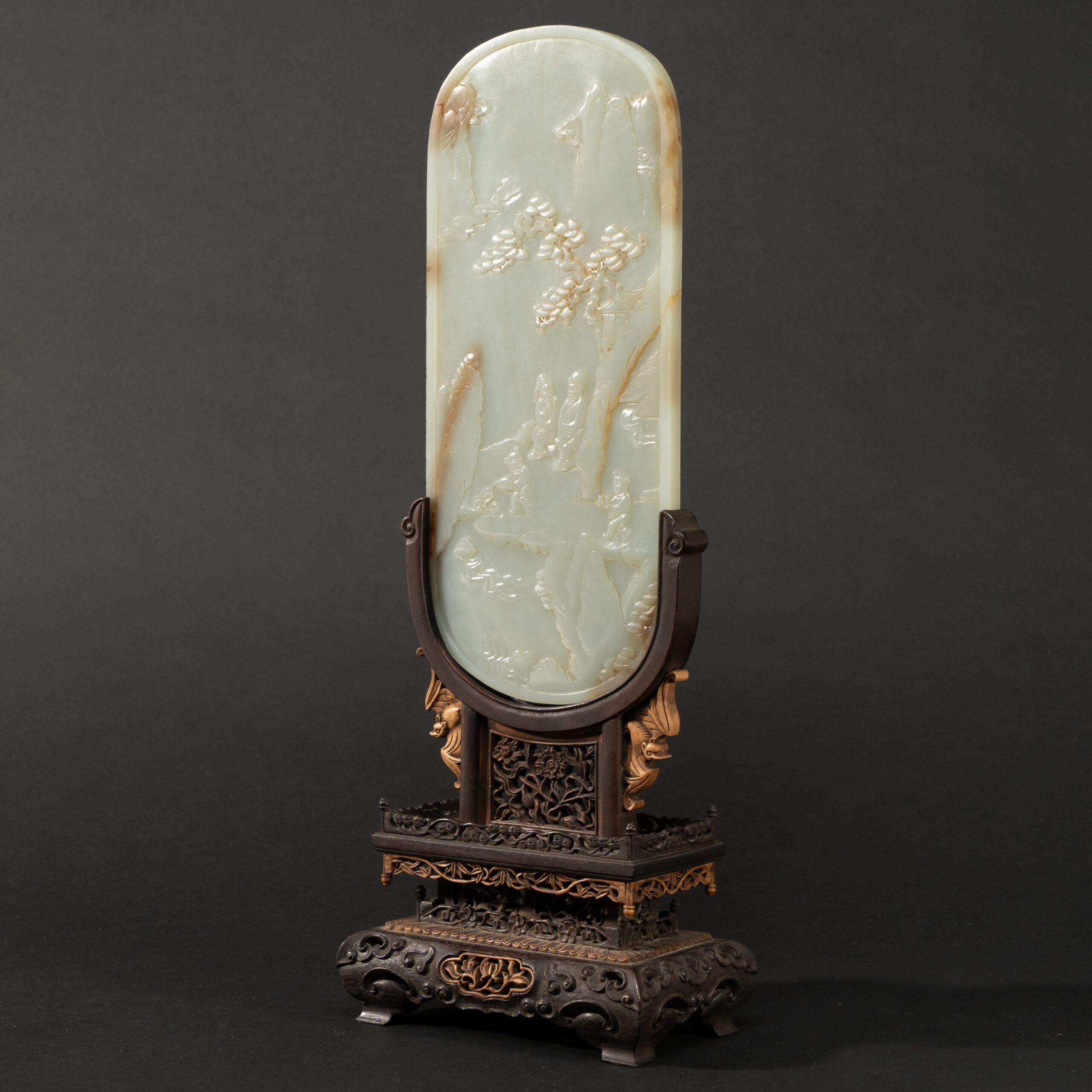 Lot 055 A MAGNIFICENT AND RARE CELADON-WHITE JADE 'CIVIL AND MILITARY' TABLE SCREENQING DYNASTY - Image 4