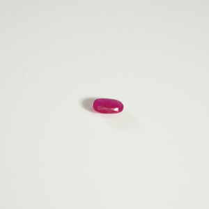 Lot 003 A LOOSE RUBY
天然红宝石