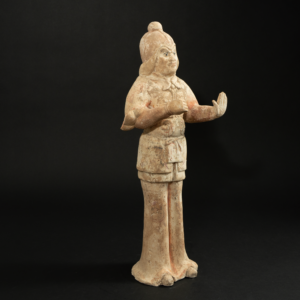 Lot 063 A RARE AND MAGNIFICENT PAINTED POTTERY FIGURE OF A GUARDIAN (LOKAPALA)
TANG DYNASTY (618–907)
唐代 彩绘陶武士俑