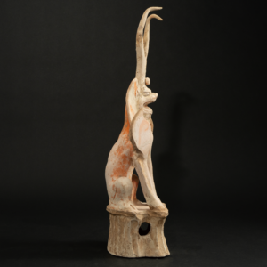 Lot 064 A RARE AND DYNAMIC PAINTED POTTERY FIGURE OF AN EARTH SPIRIT (ZHENMU SHOU)
TANG DYNASTY (618–907)
唐代 彩绘陶镇墓兽